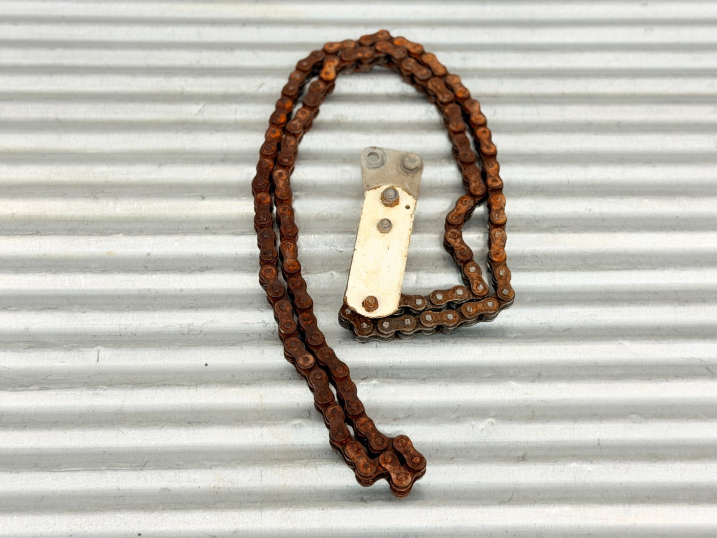 1985 Husqvarna WR250 CR250 XC250 OEM Chain Guide Assembly w/ Drive Chain