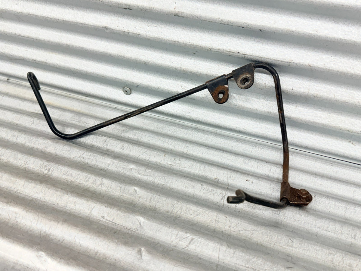 1999-2007 Honda TRX400EX OEM Right Splash Guard Stay 80123-HN1-000