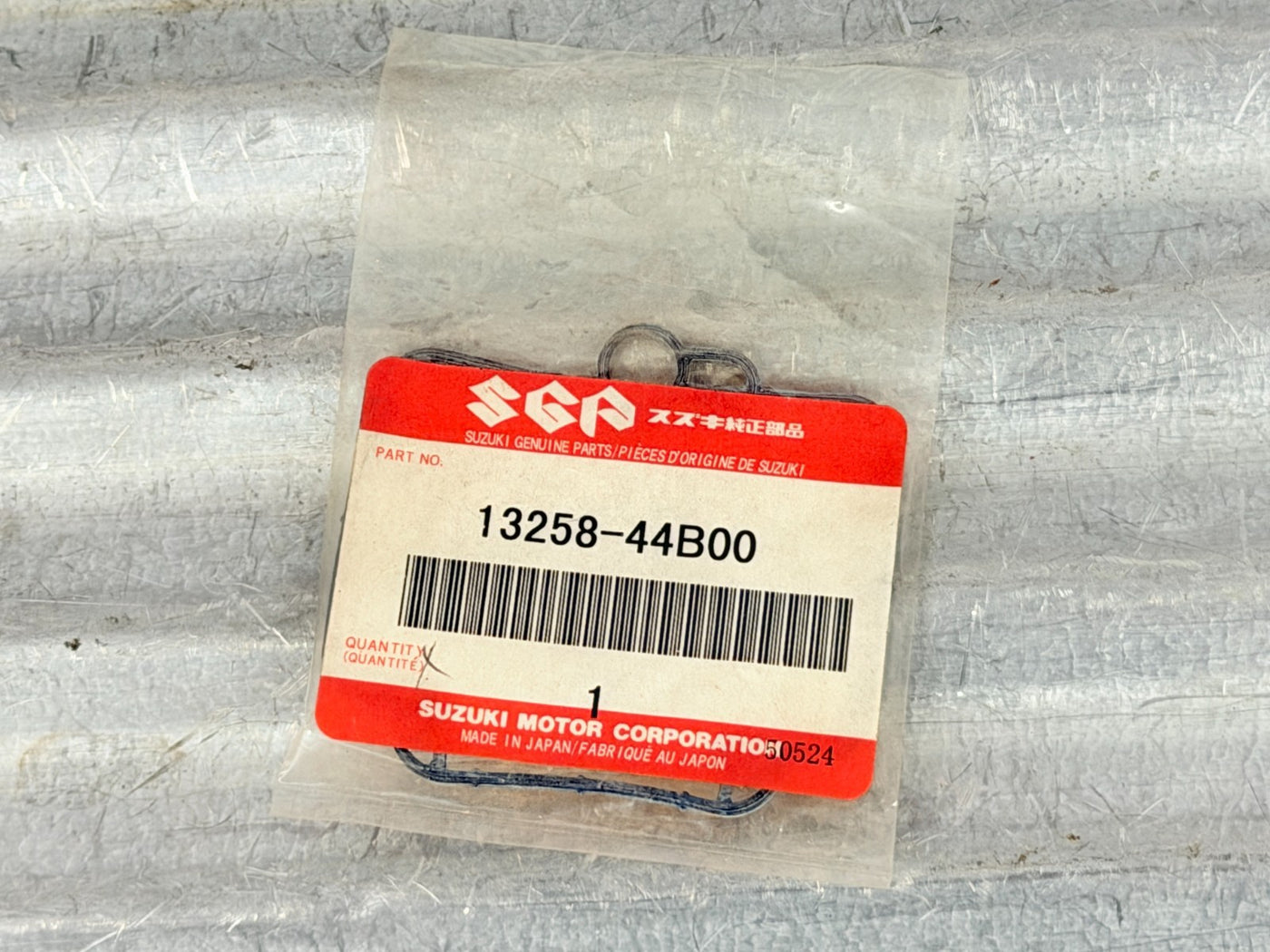 New OEM Suzuki DR650 GS500 GSXR Bandit Carb Float Bowl Gasket 13258-44B00