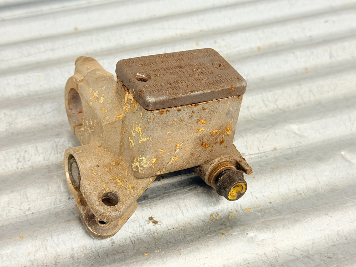 1999-2004 Honda TRX400EX 400EX OEM Front Brake Master Cylinder 45510-HN1-006