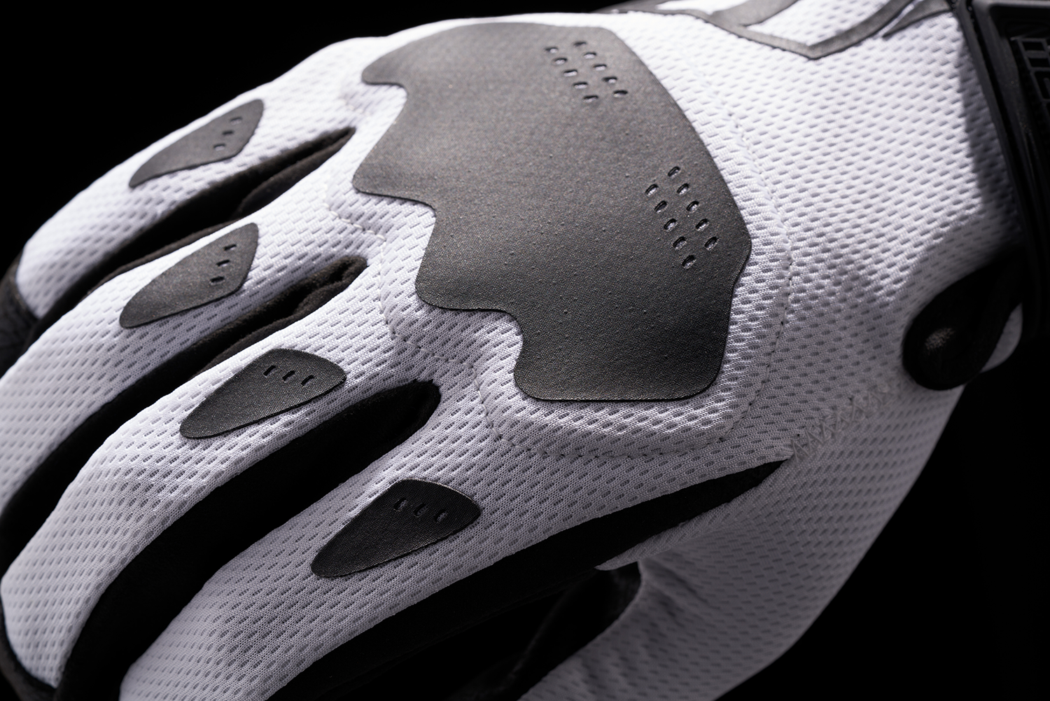 Adult - Icon Hooligan™ CE Gloves - White