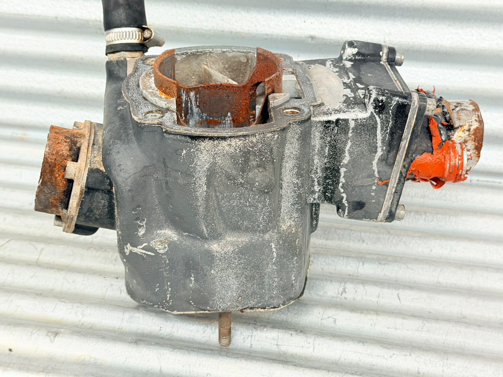 1984 Husqvarna WR125 CR125 XC125 Cylinder Jug 1614525-01 OEM 1614513