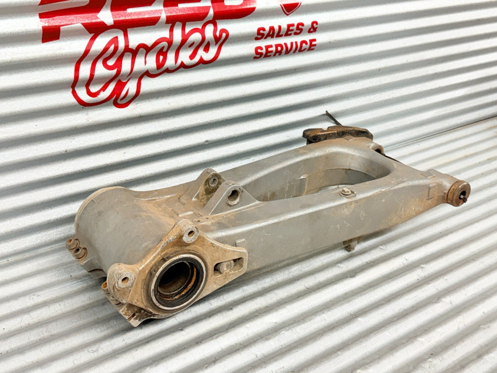 99-04 Honda TRX400EX 400EX OEM Rear Swingarm Swing Arm Axle Bearing Carrier Assy