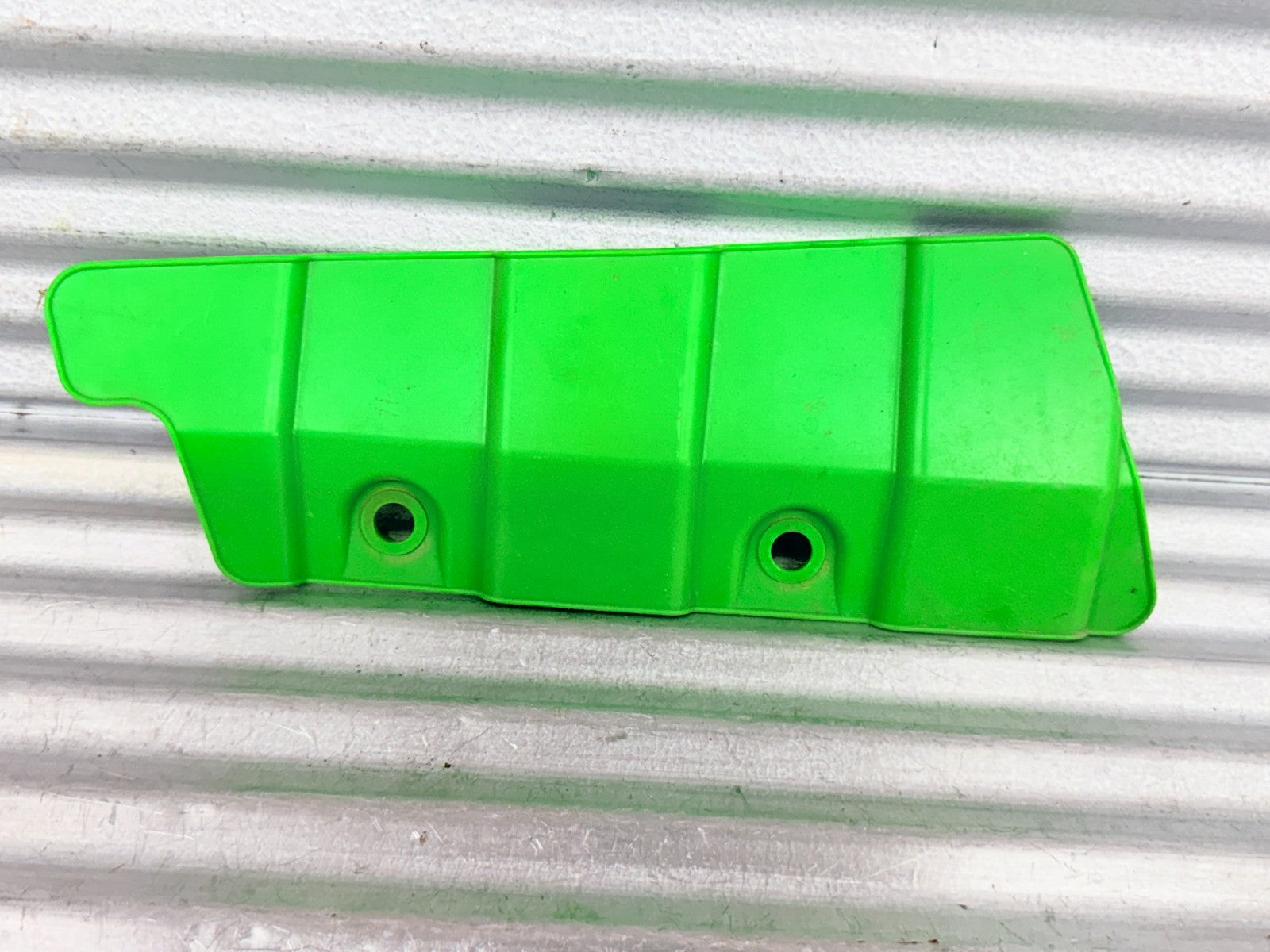 2005 Arctic Cat 500 4x4 ATV Right Rear A Arm Control Arm Cover OEM 1441-004