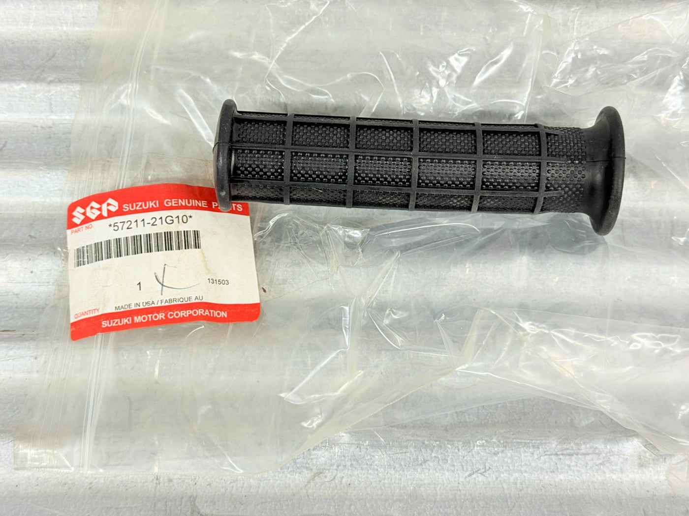 New OEM Suzuki KingQuad Eiger Ozark QuadSport Single Handlebar Grip 57211-21G10