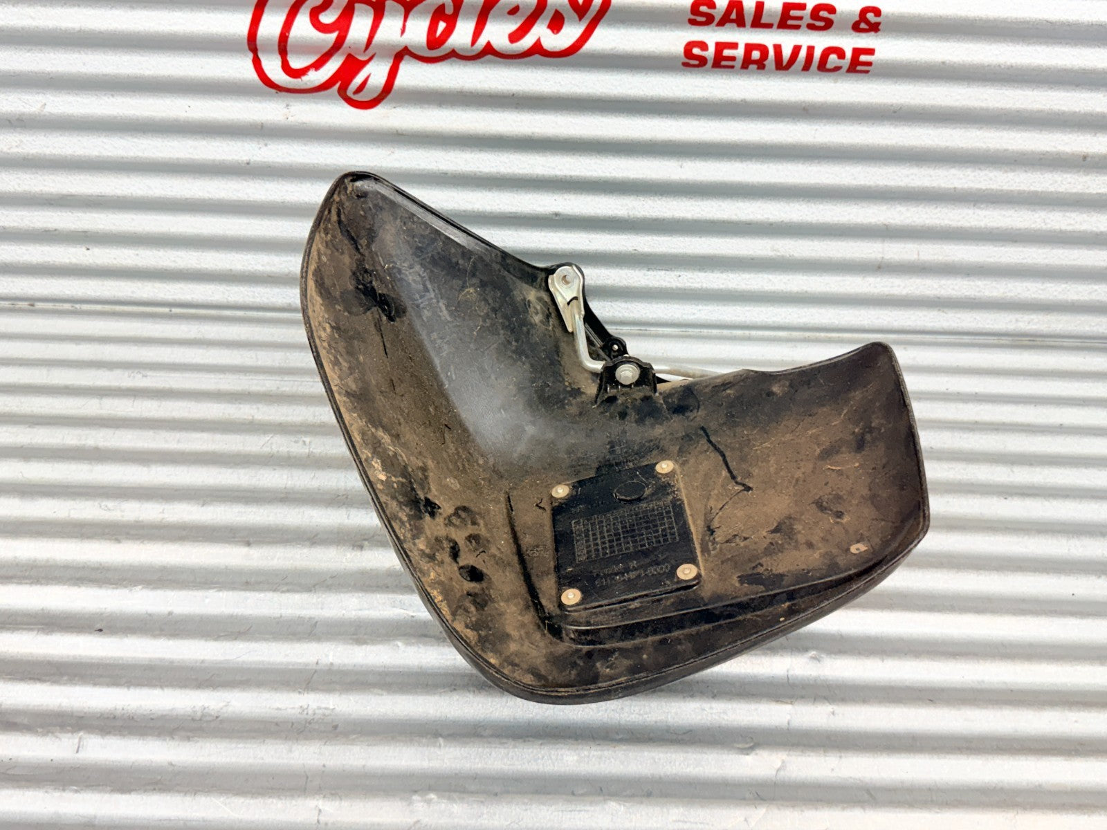 2004-2005 Honda TRX450R 450R OEM Black Right Front Fender 61100-HP1-010ZD