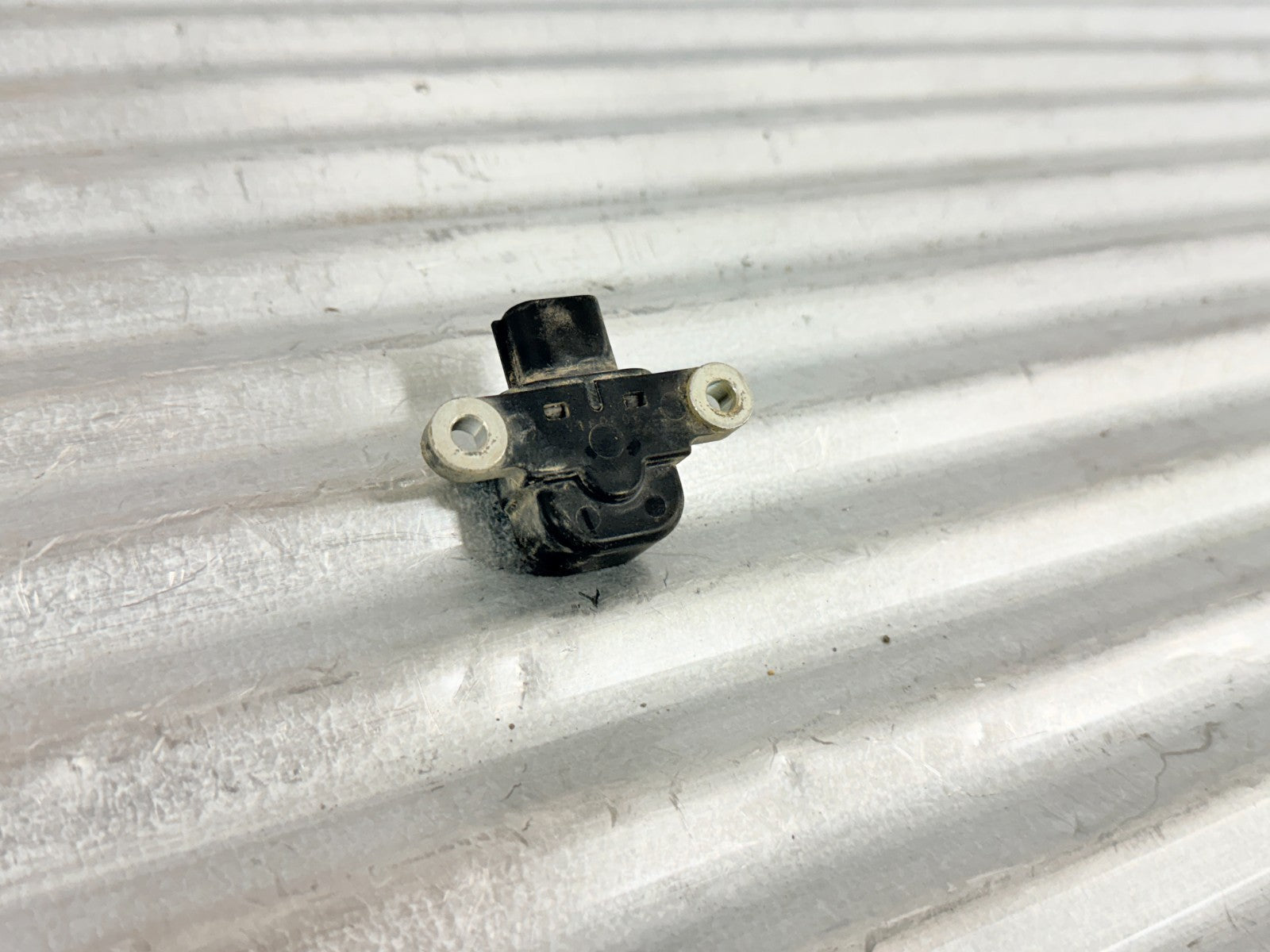 2017 Yamaha YXZ1000R SS Tip Over Bank Angle Safety Sensor OEM 3B4-82576-00-00
