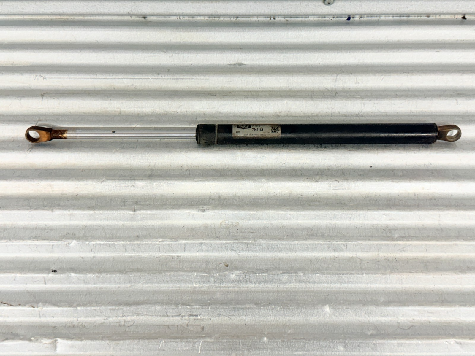 2016 Polaris Ranger 900 Crew OEM Rear Dump Bed Lift Shock Strut 7044143