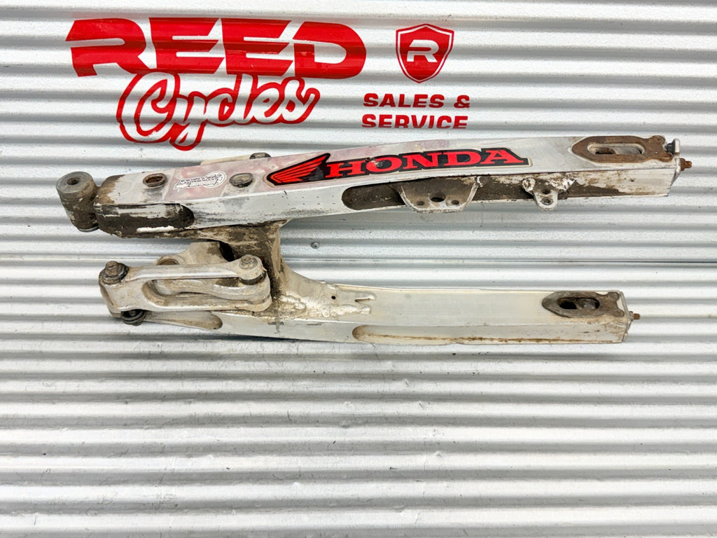 1985 Honda CR125R CR250R OEM Rear Swingarm Swing Arm Linkage 52000-KA3-831