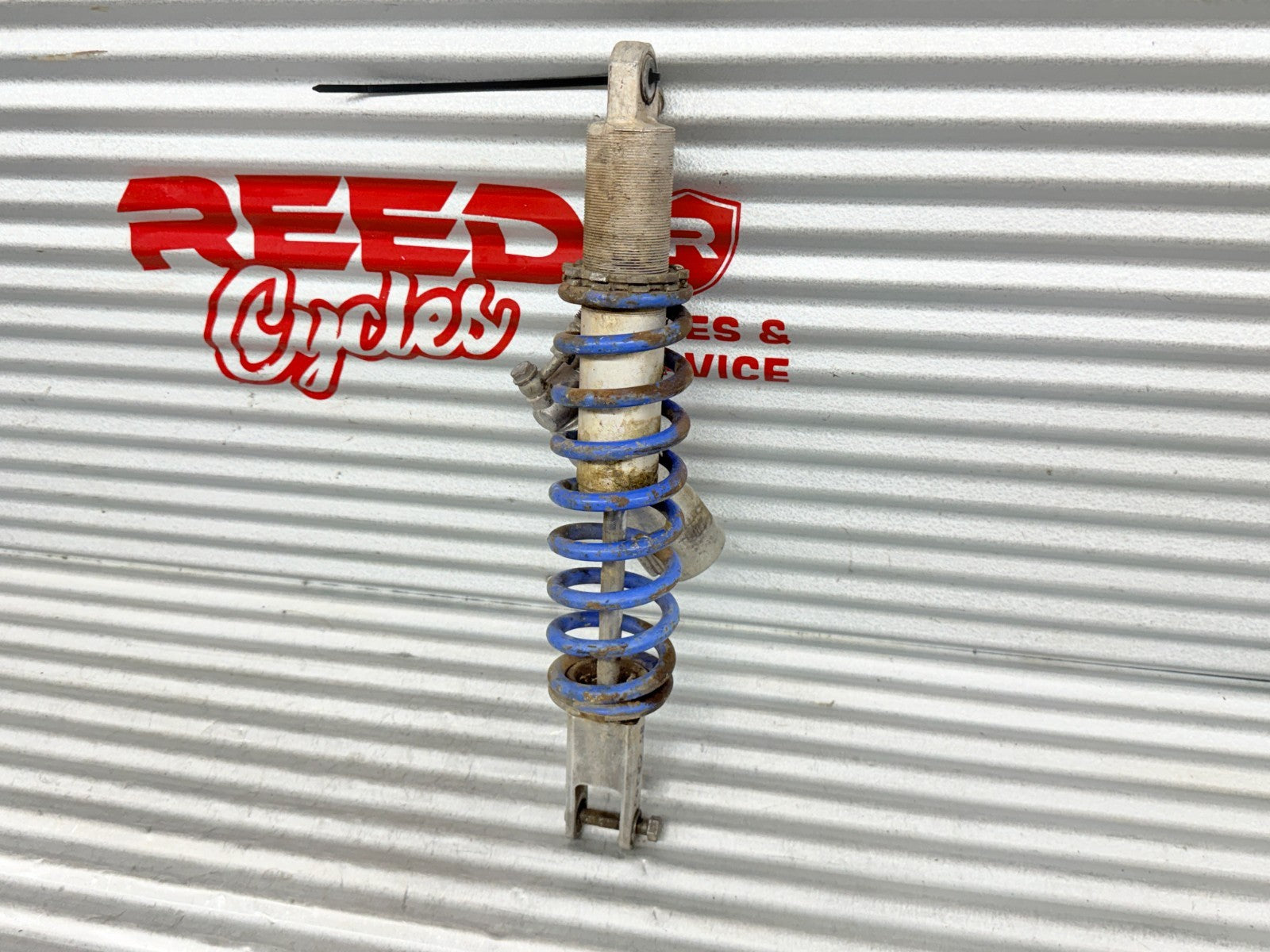 85-86 Honda CR250R CR250 OEM Showa Rear Shock Absorber Suspension 52400-KS7-672