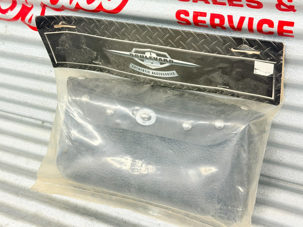 New OEM Suzuki Boulevard C109R C109RT Studded Windshield Bag 990A0-77042-STD
