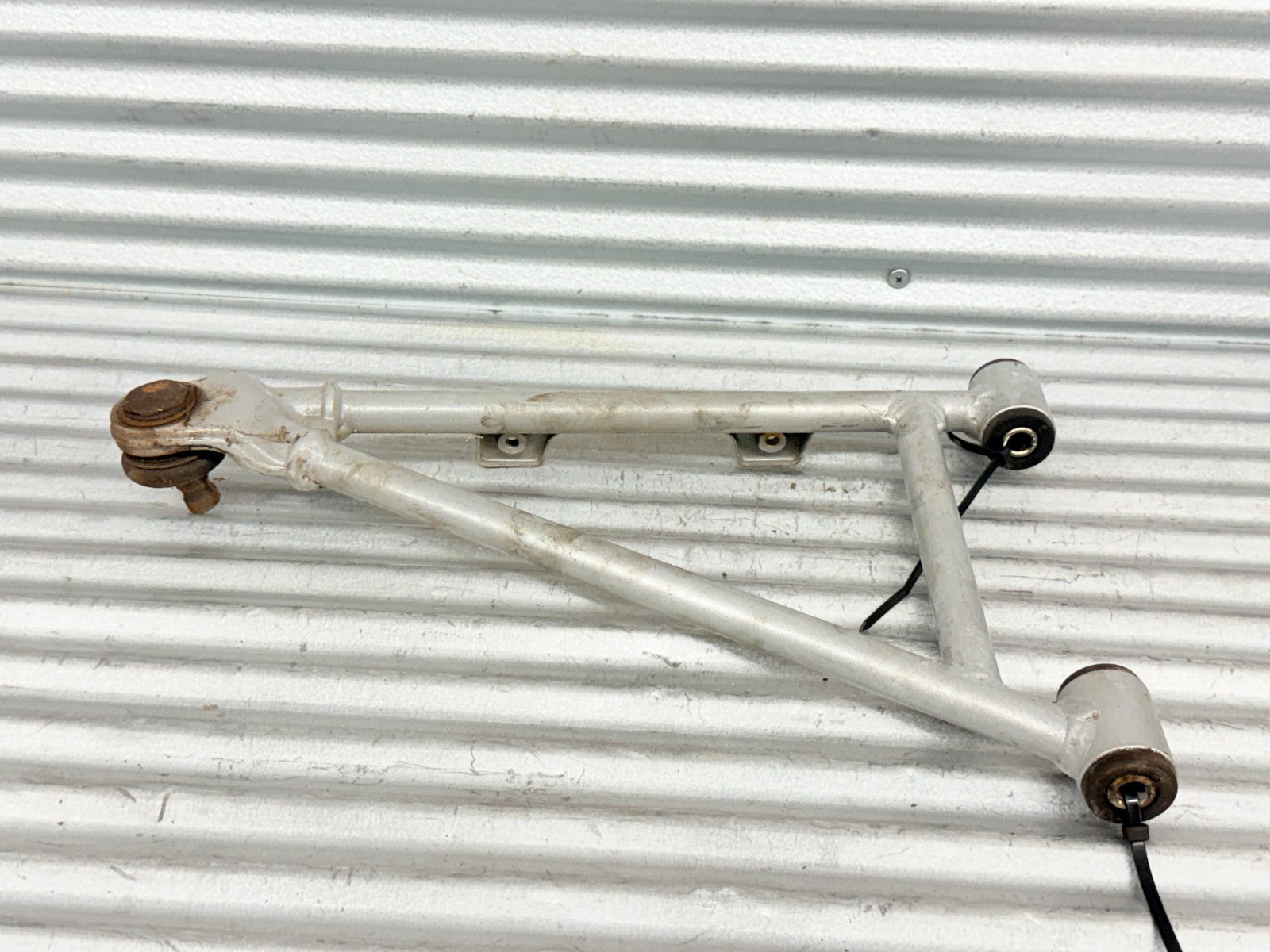 2005 Arctic Cat 500 4x4 ATV Right Front Lower A Arm Control Arm OEM 0503-220