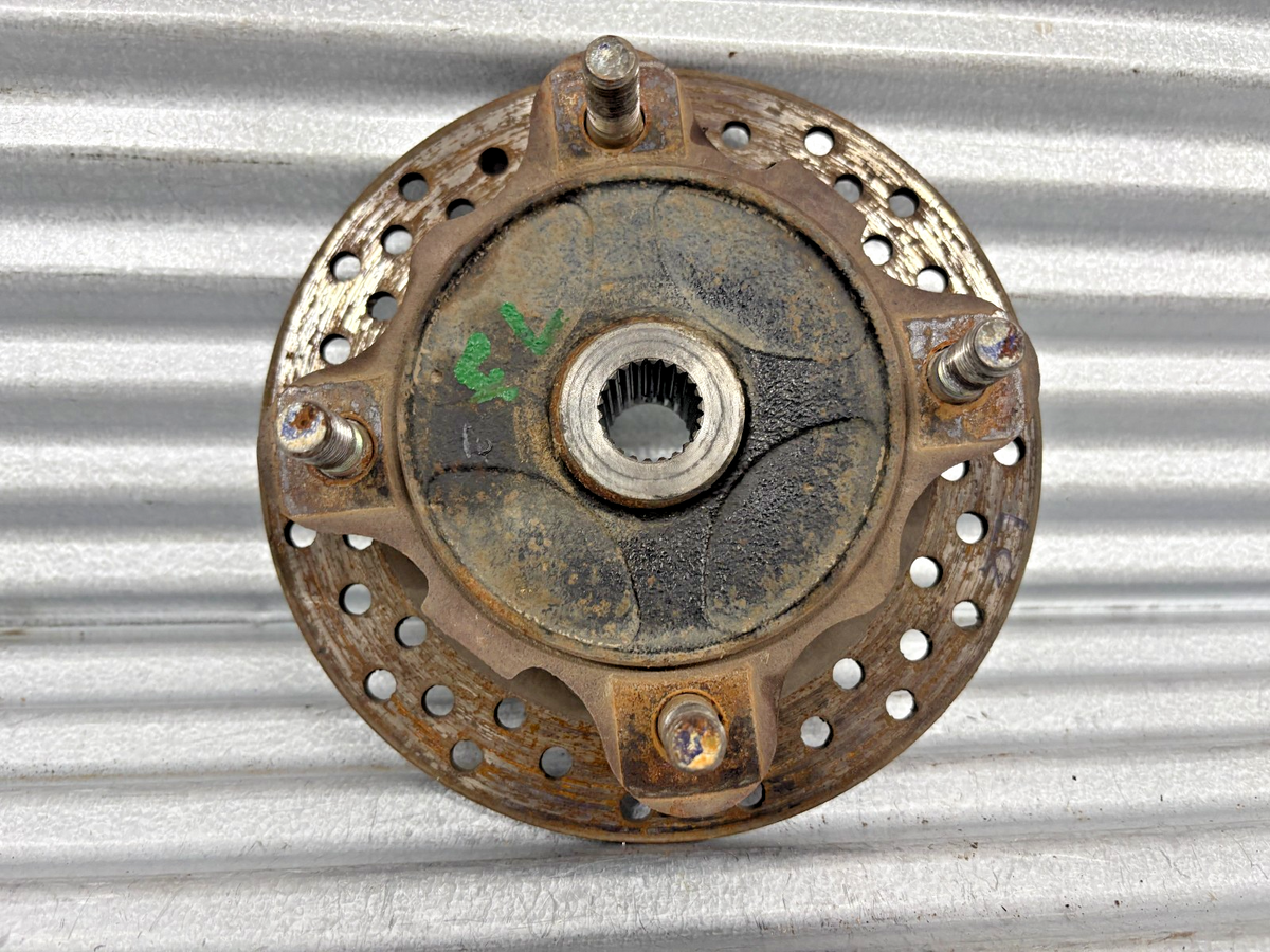 2008-2013 Kawasaki Teryx 750 Front Wheel Hub LH RH 49030-0041 49030-0036 OEM