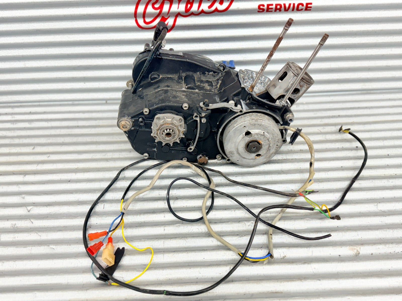 1984 Husqvarna CR WR XC Engine Motor Assembly 0974 0178 READ DESC