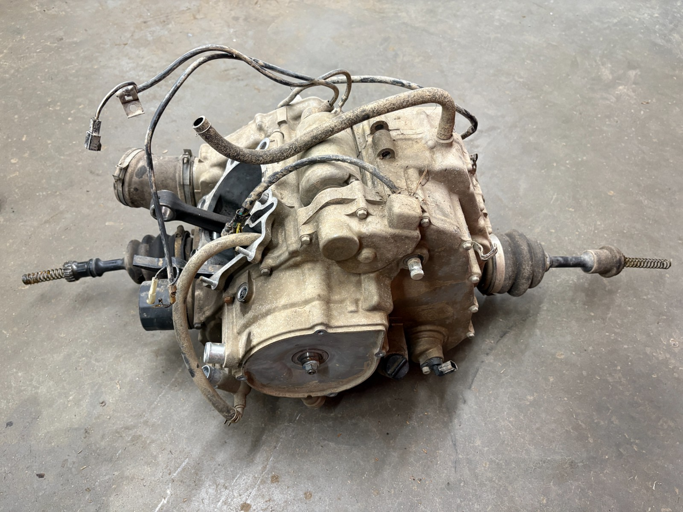 2013 KingQuad 750 AXi Engine OEM Motor Assembly (see description)