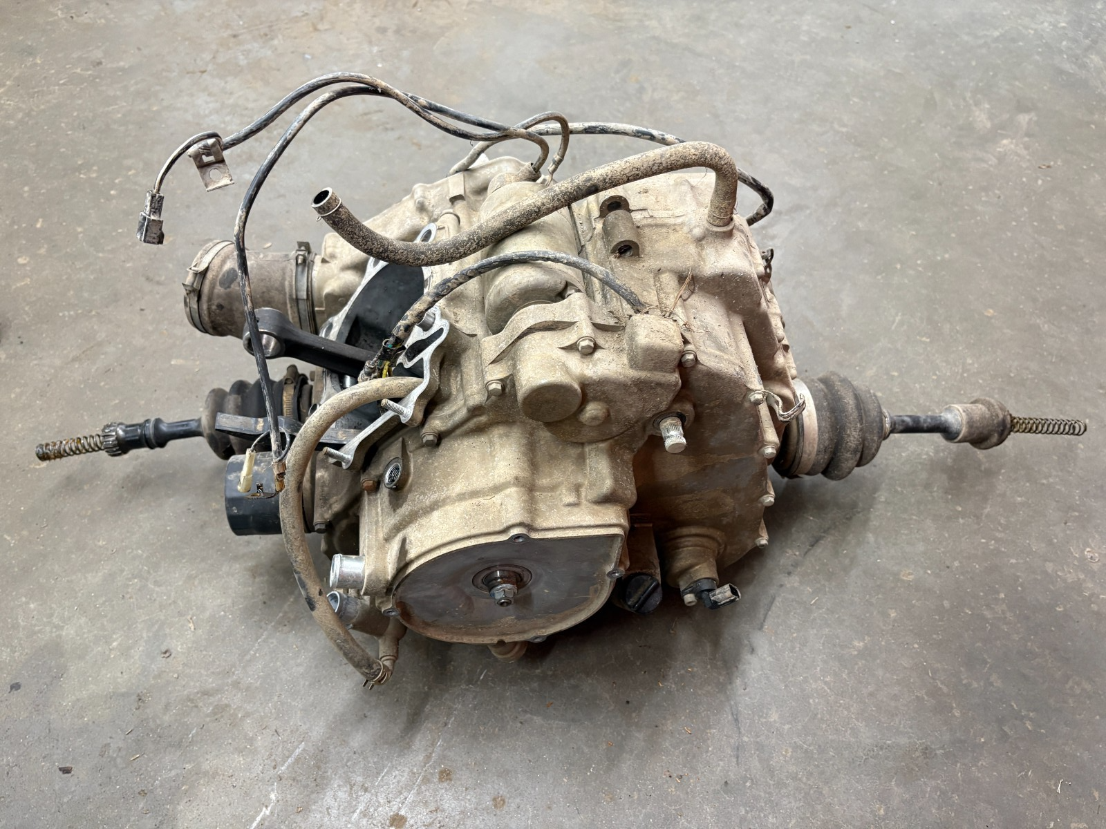 2013 KingQuad 750 AXi Engine OEM Motor Assembly (see description)