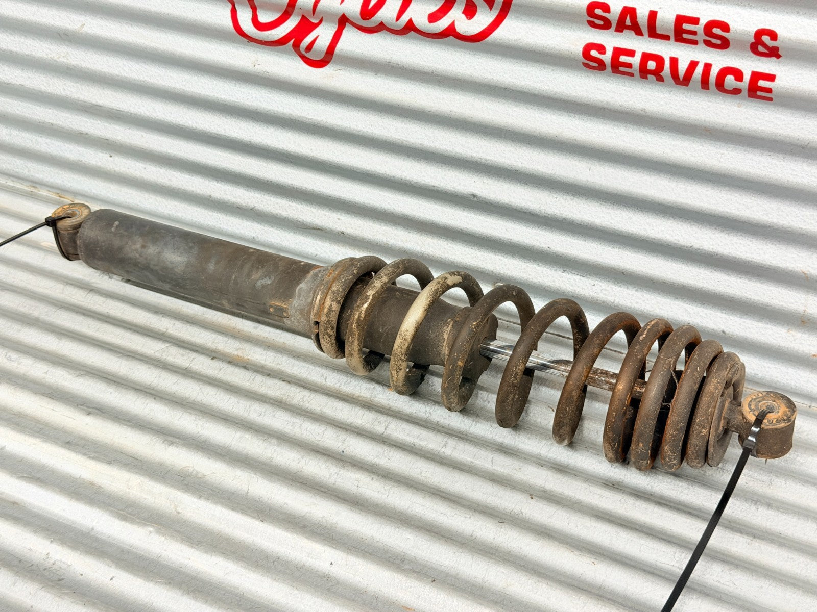 2016 Polaris Ranger XP 900 EPS OEM Rear Shock Strut Absorber 7043753