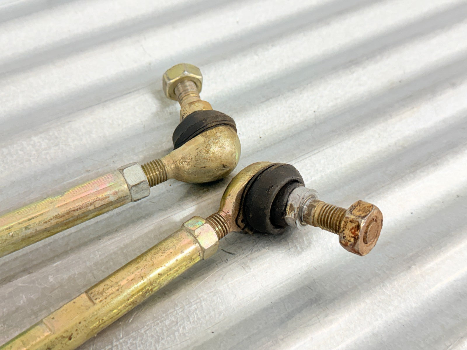 2005 Arctic Cat 500 4x4 Tie Rods Tie Rod Set Left and Right OEM 0505-872