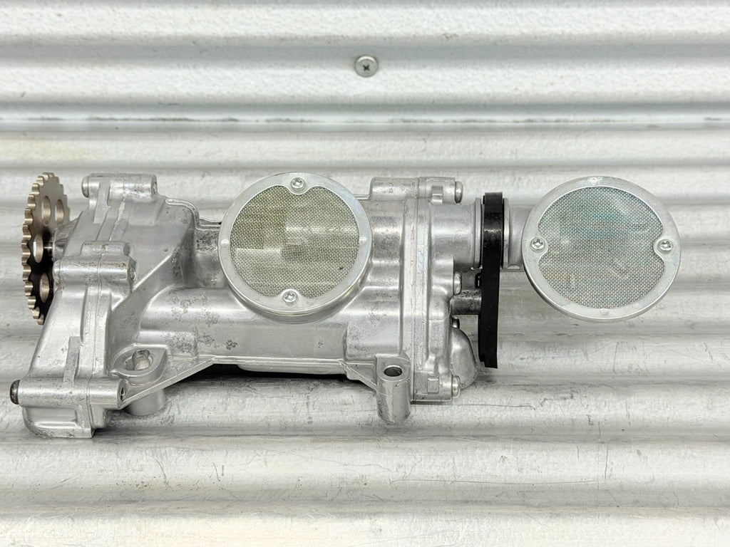 2017 Yamaha YXZ1000R EPS SS Oil Pump Assembly OEM 8GL-13300-00-00