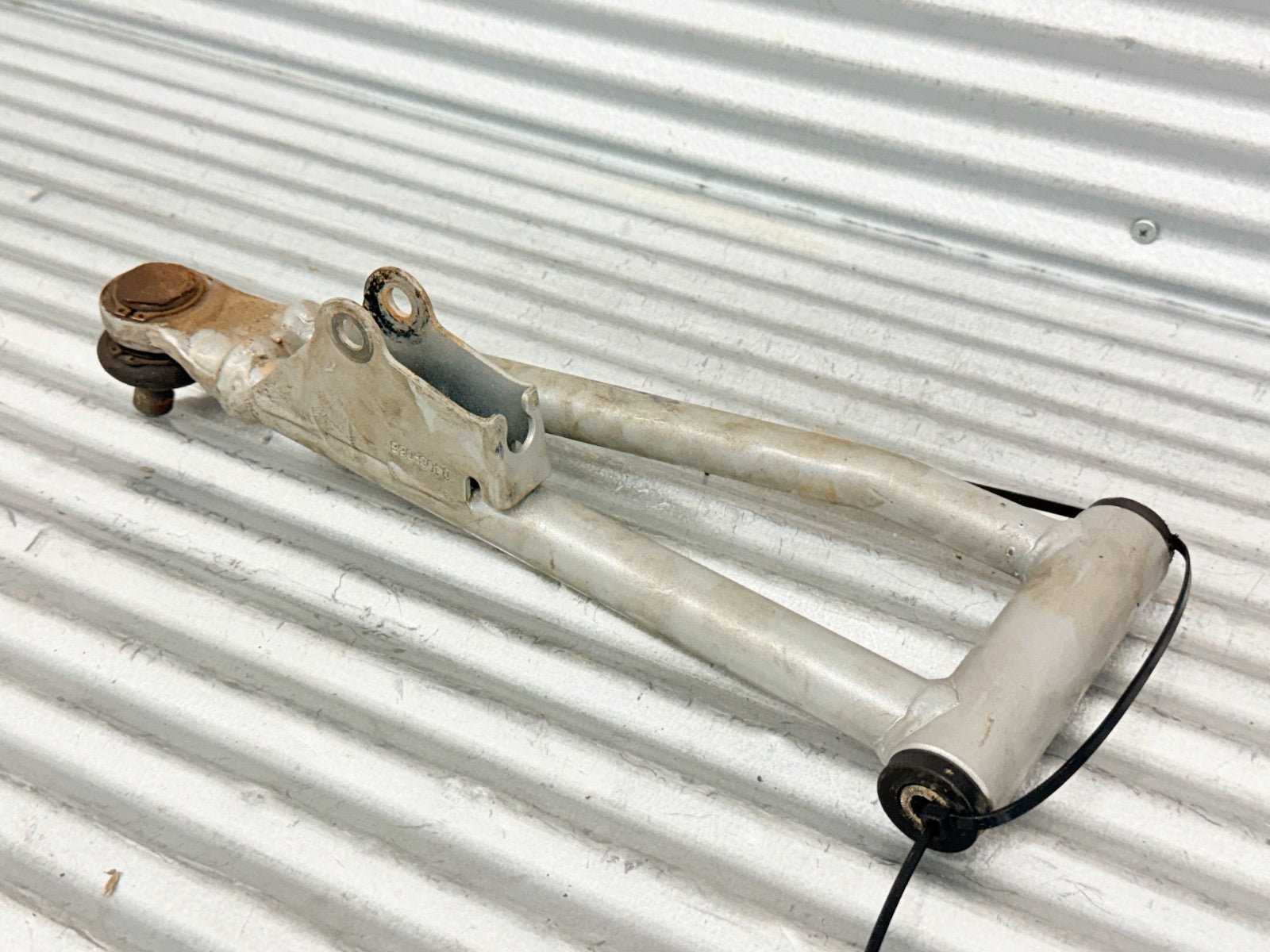 2005 Arctic Cat 500 4x4 ATV Left Front Upper A Arm Control Arm OEM 0503-417