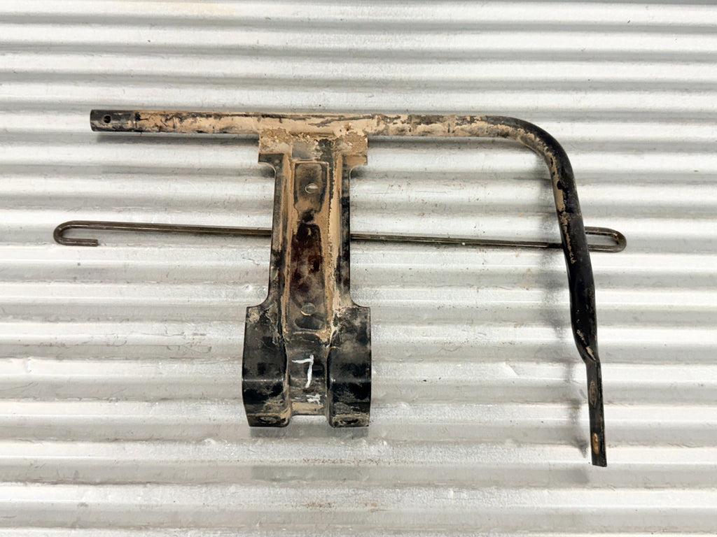 2005 Arctic Cat 500 4x4 Left Footwell Footrest Support Bar OEM 1506-379