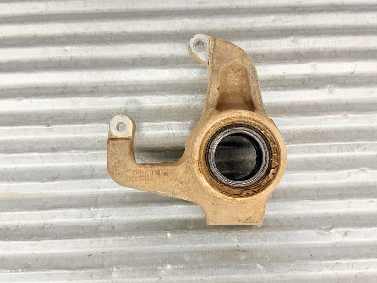 09-25 Polaris Sportsman 550 850 1000 RH Front Knuckle OEM 5136734