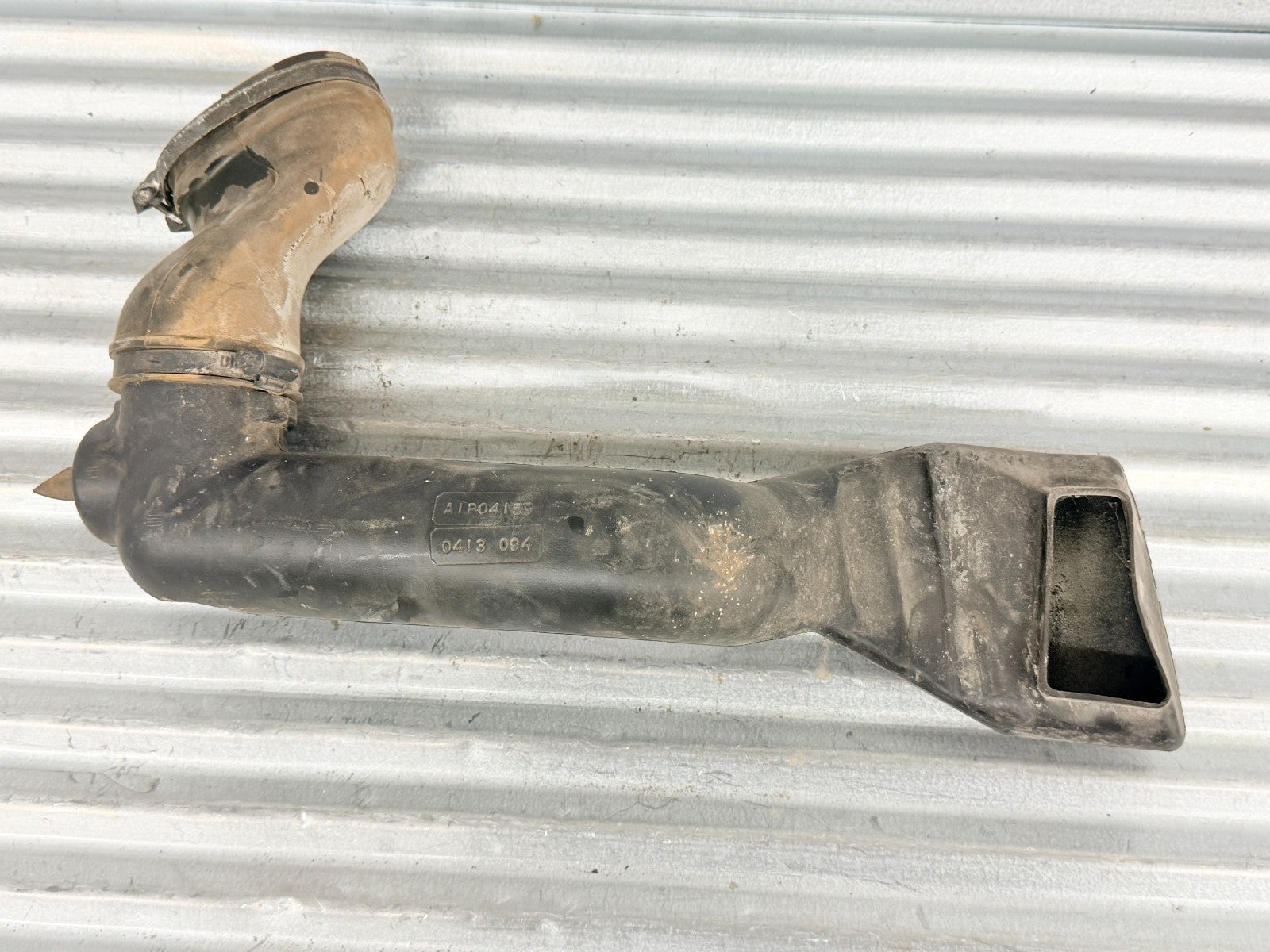 2005 Arctic Cat 500 Automatic Clutch Cover Vent Tube Duct Pipe Boot OEM 0413-094