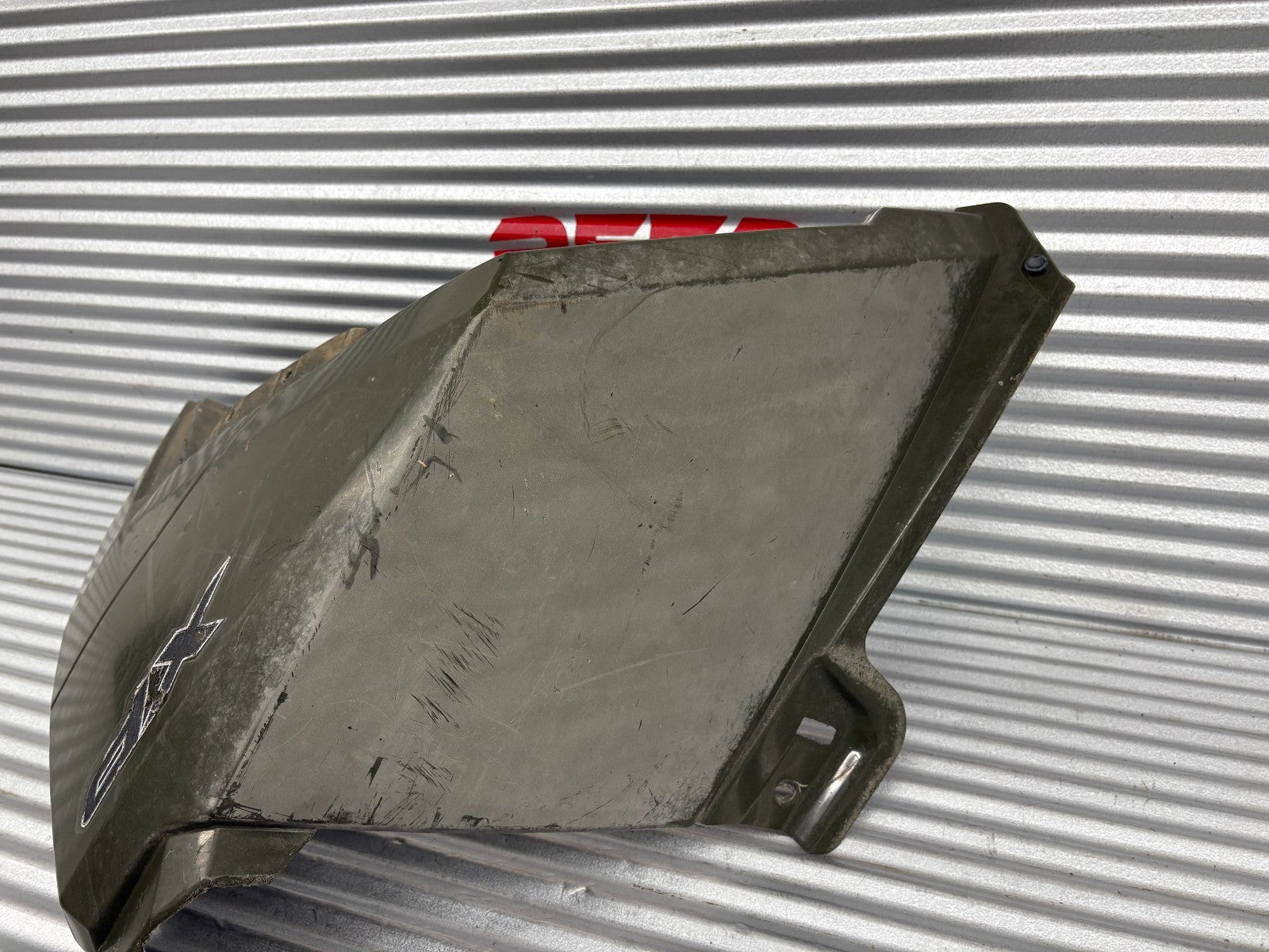 2013 Polaris Ranger XP 900 Left Front Fender OEM 5439009-498