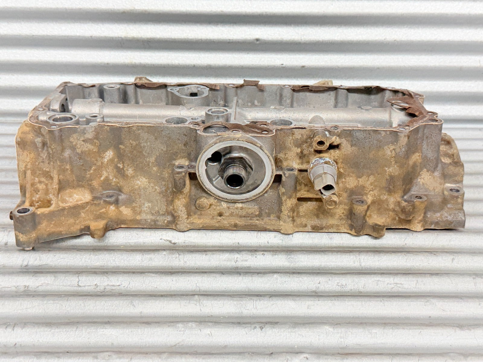 2017 Yamaha YXZ1000R SS Lower Crankcase/Engine Block Half OEM 2HC-15109-08-00