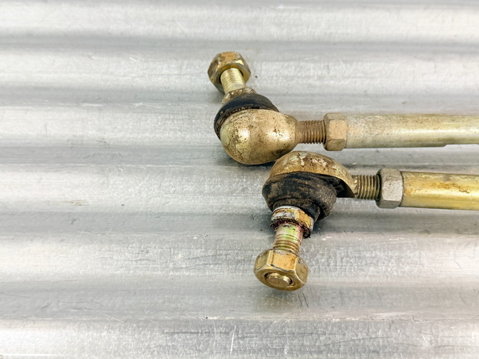2005 Arctic Cat 500 4x4 Tie Rods Tie Rod Set Left and Right OEM 0505-872