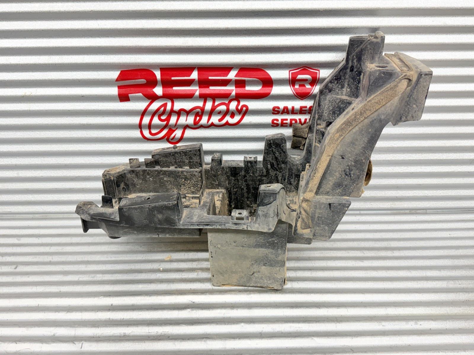 2017 Yamaha YXZ 1000R EPS Battery Box Cover Console OEM 2HC-H212B-01-00