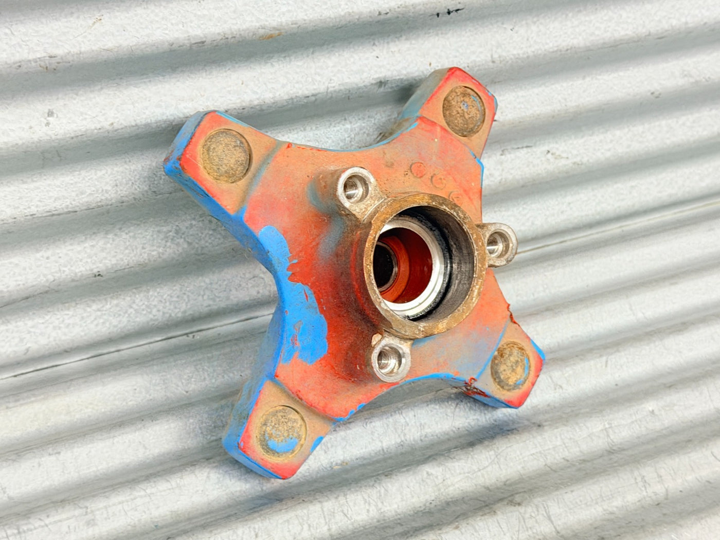 1999-2004 Honda TRX400EX Sportrax 400EX OEM Front Wheel Hub 44615-HN6-000