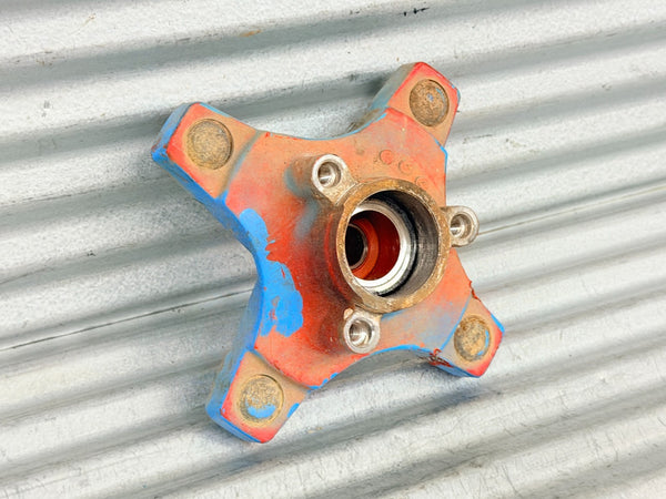 1999-2004 Honda TRX400EX Sportrax 400EX OEM Front Wheel Hub 44615-HN6-000