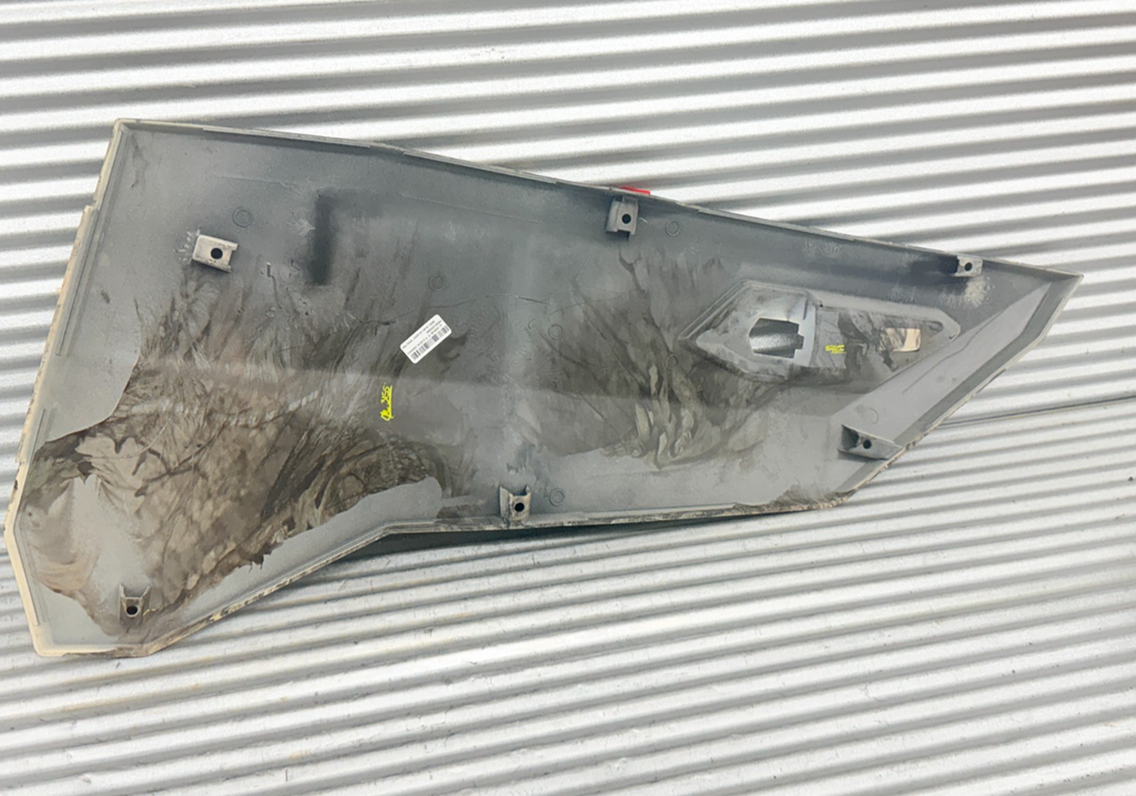 2022 Can-Am Defender Front RH Door Panel NRU Mossy Oak Country Camo OEM 70501