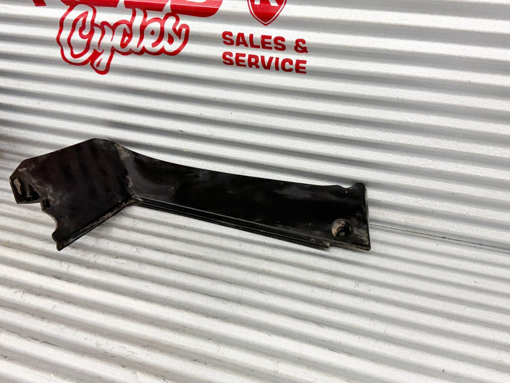 2017 Yamaha YXZ1000R EPS SS Front Right Dust Seal Cover OEM 2HC-F3384-00-00