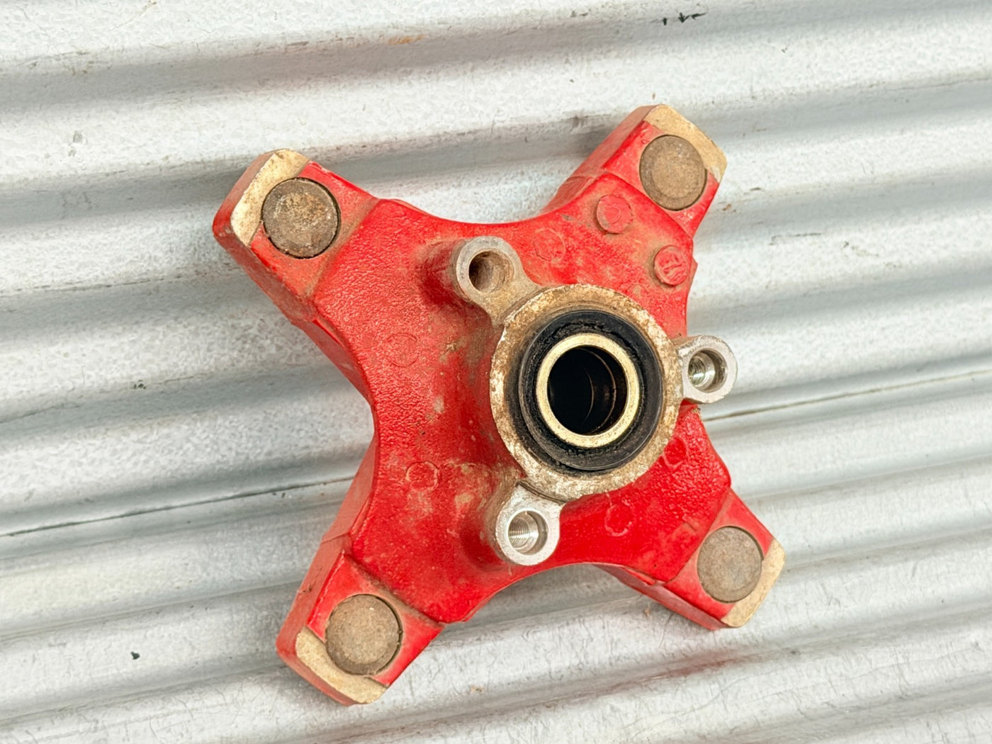 1999-2004 Honda TRX400EX Sportrax 400EX OEM Front Wheel Hub 44615-HN6-000