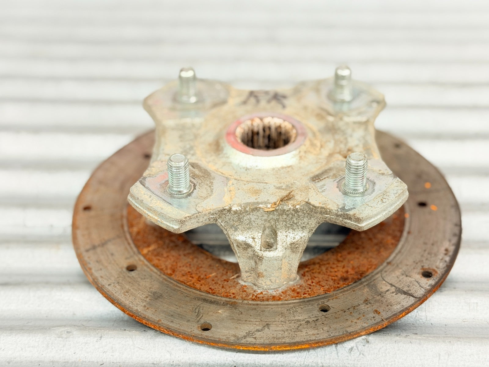 2005 Arctic Cat 500 ATV Rear Right Wheel Hub Rotor OEM 1436-164 / 1502-462