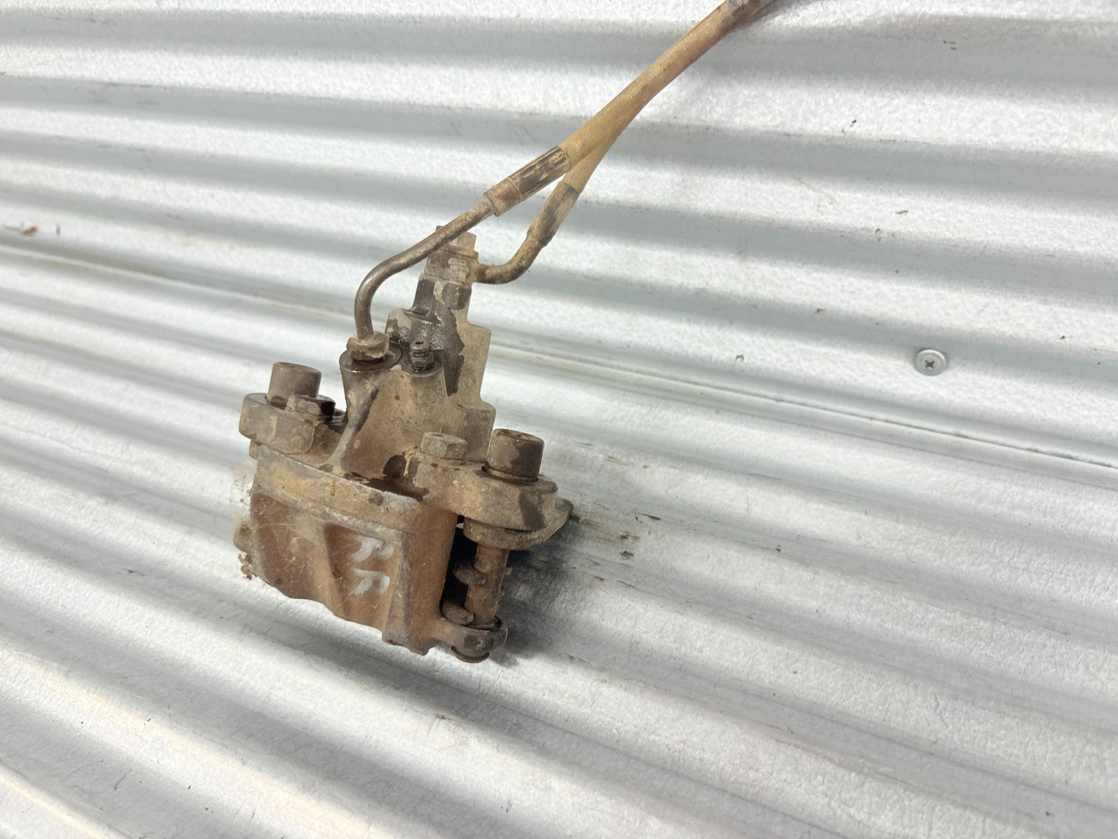 2002 Polaris Sportsman 700 Rear Right Brake Caliper OEM 1910455