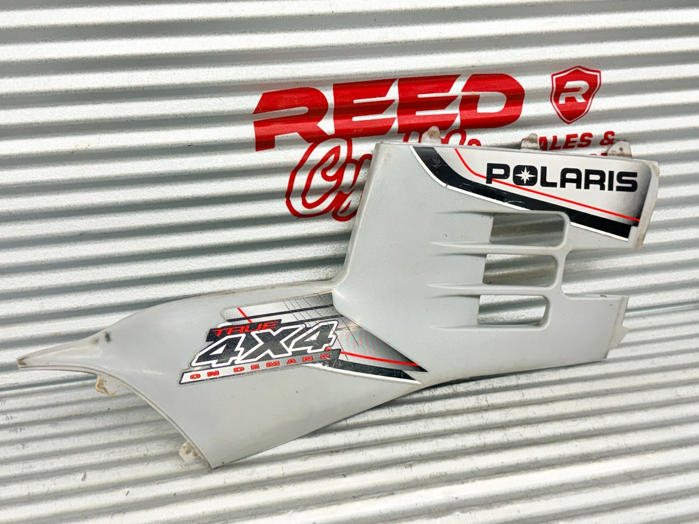 2003-2004 Polaris Sportsman 600 700 Side Panel Cover Right OEM 2632471-382