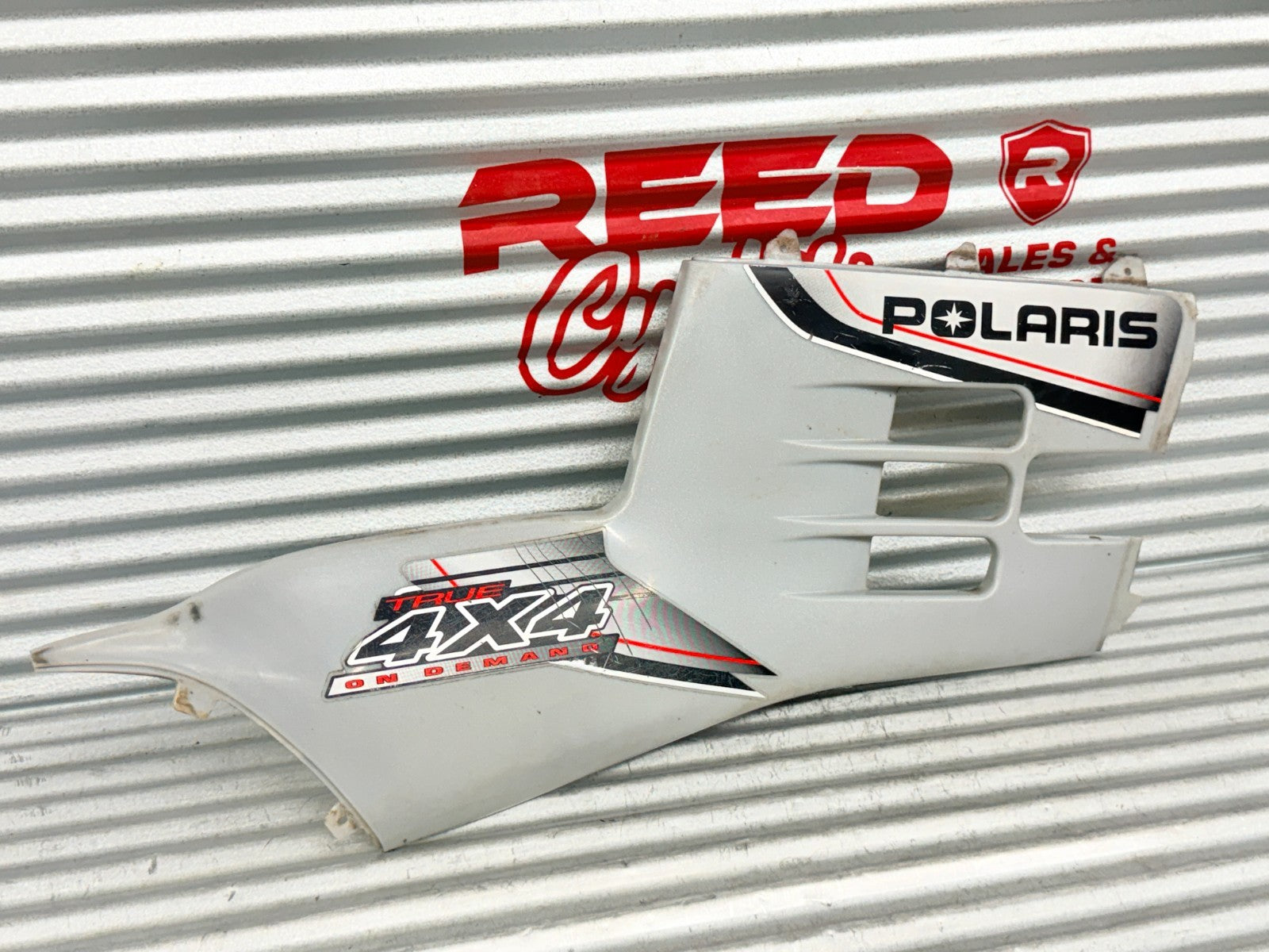 2003-2004 Polaris Sportsman 600 700 Side Panel Cover Right OEM 2632471-382