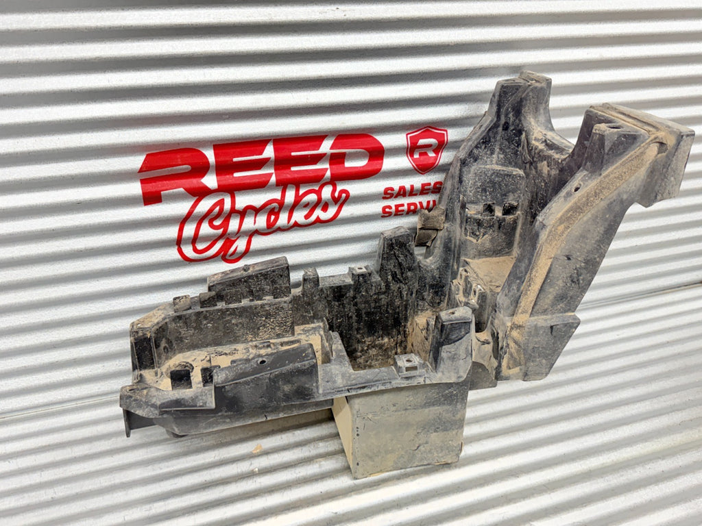 2017 Yamaha YXZ 1000R EPS Battery Box Cover Console OEM 2HC-H212B-01-00