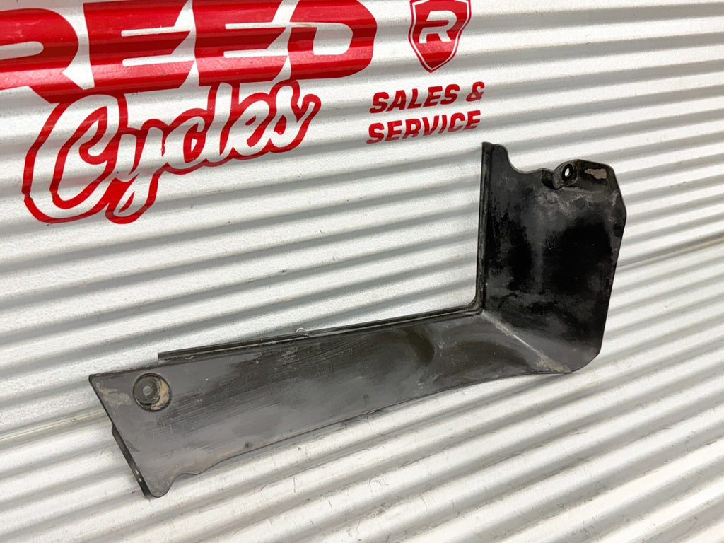 2017 Yamaha YXZ1000R EPS SS Front Right Dust Seal Cover OEM 2HC-F3384-00-00