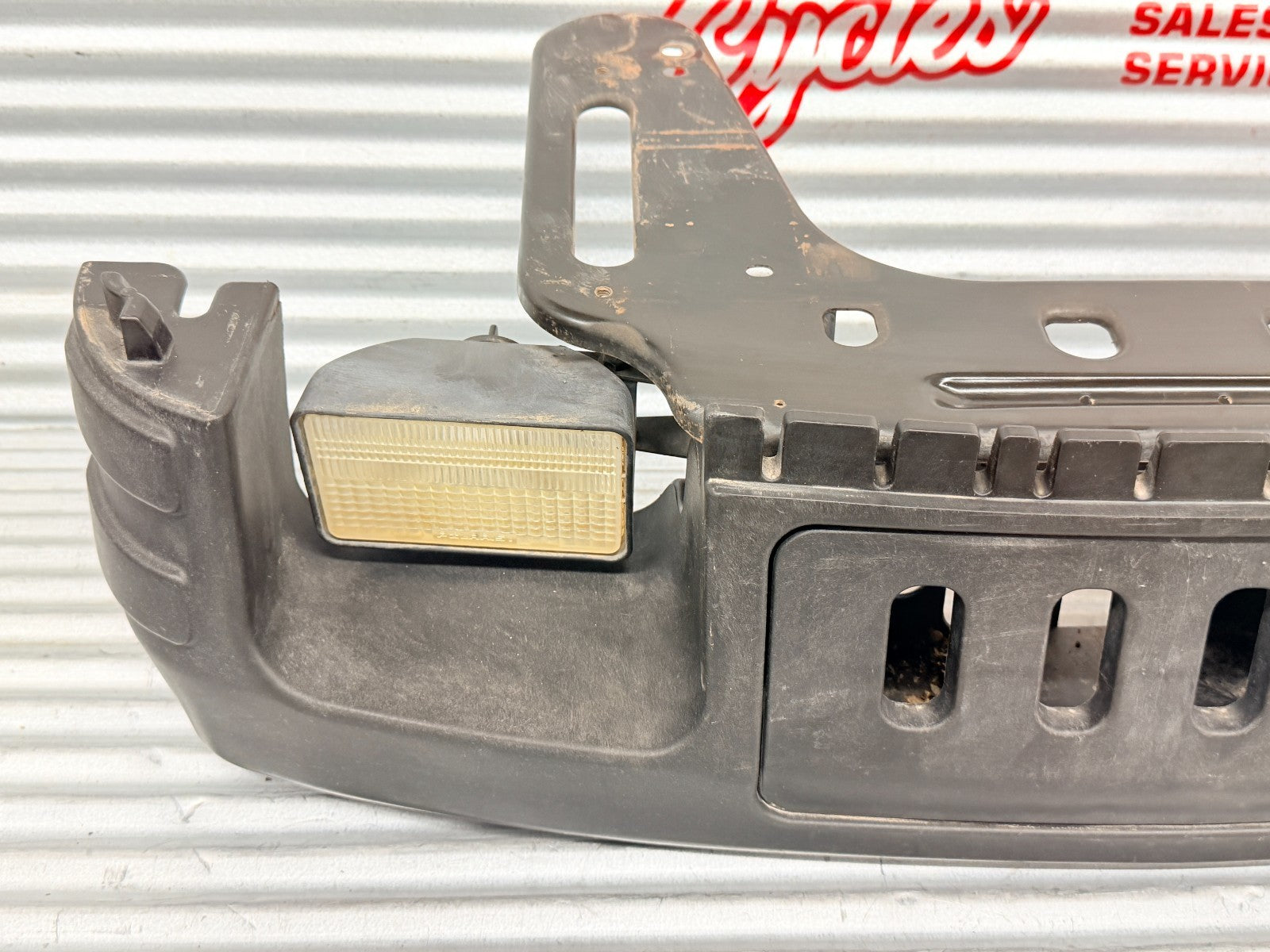 2002-2003 Polaris Sportsman 500 600 700 Front Bumper Assembly OEM 5434001-070
