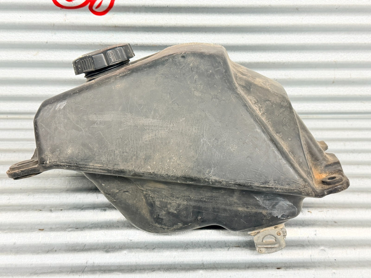 88-06 Yamaha Blaster YFS200 OEM Fuel Gas Tank Cap Petcock 2XJ-24110-00-00
