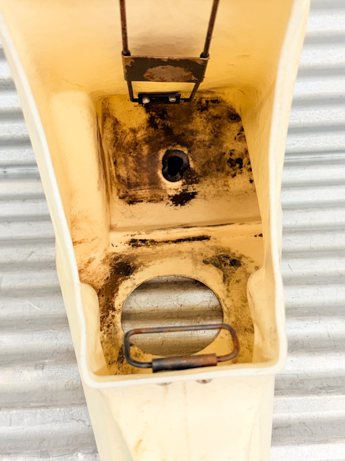 1984 Husqvarna CR WR XC 125 OEM Air Box Assembly Airbox Filter Box 1515027-01
