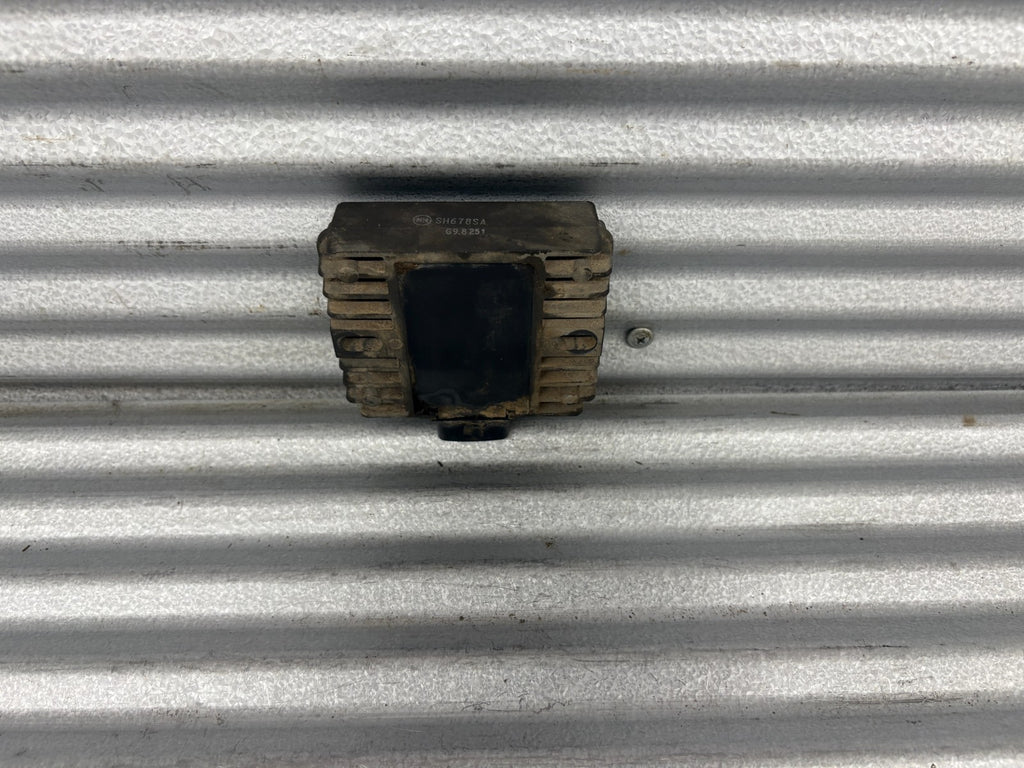 2010 Kawasaki Teryx 750 KRF750 4x4 Regulator Rectifier OEM 21066-0030
