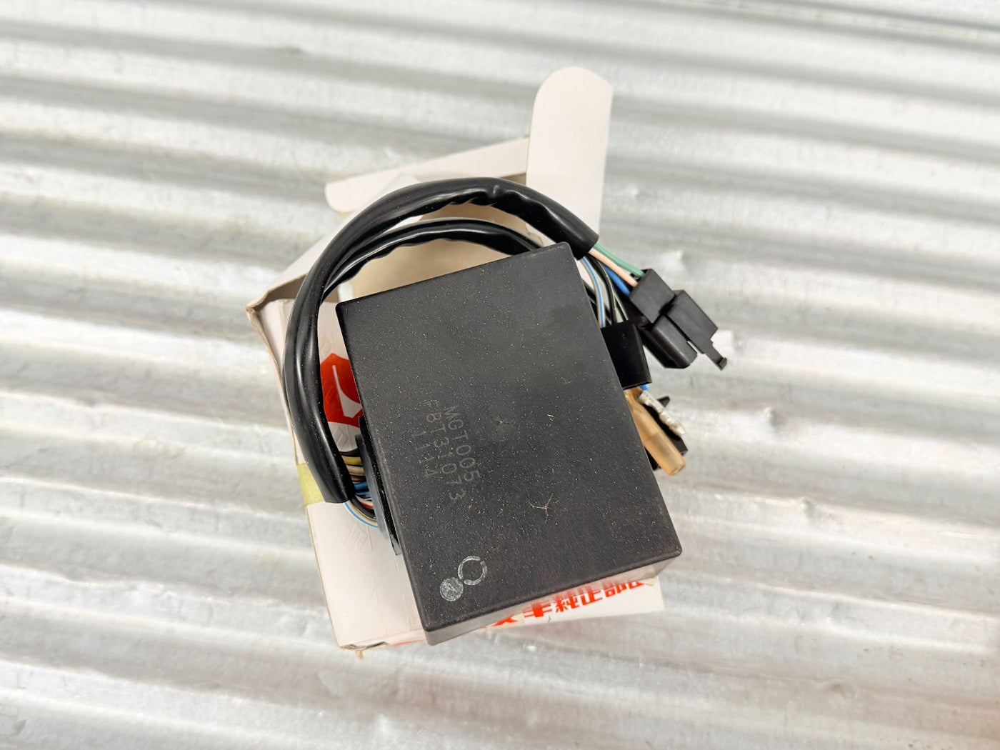 New OEM Suzuki DR350SE CDI Ignition Control Unit 1994-1999 32900-14D50