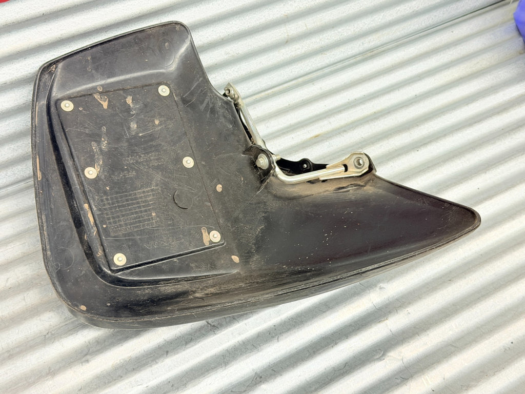 2004-2005 Honda TRX450R 450R OEM Black Left Front Fender 61200-HP1-010ZD