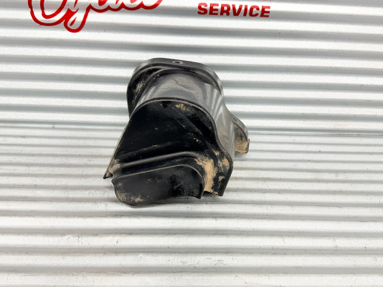 2017 Yamaha YXZ1000R EPS SS Rear Utility Cover OEM 2HC-F842M-00-00