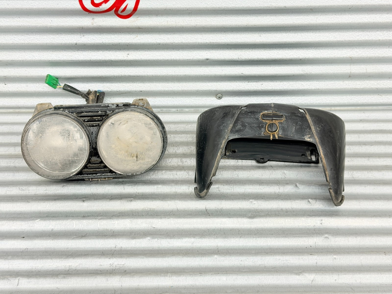 99-04 Honda TRX400EX OEM Dual Headlight Assembly Headlight Cover 33101-HN1-003